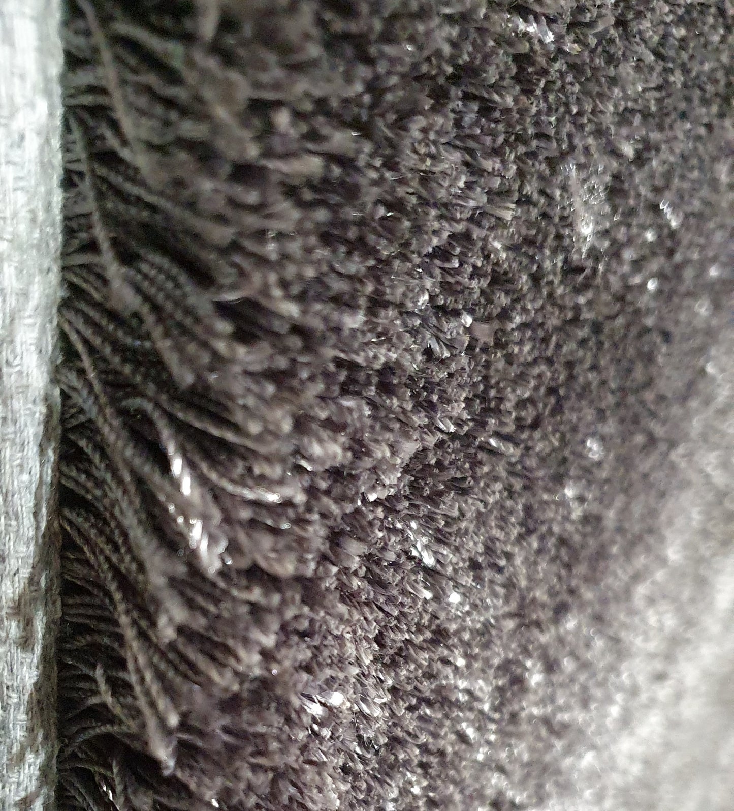 Curly S33 Grey (675) 70*140cm