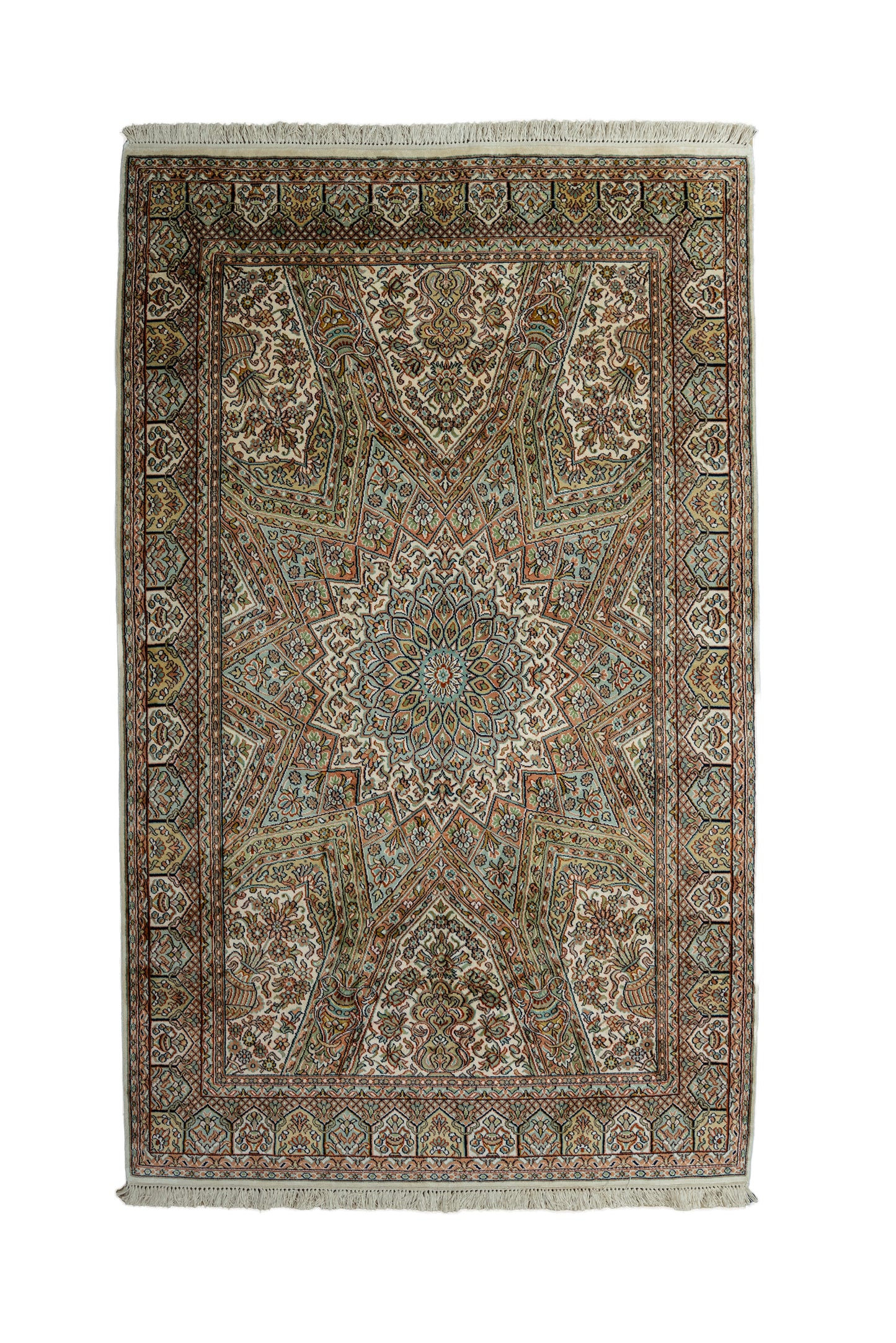 Gumbad cream selyemszőnyeg, 125x190 cm