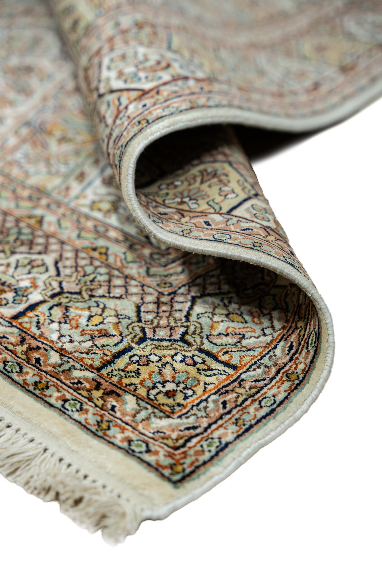 Gumbad cream selyemszőnyeg, 125x190 cm