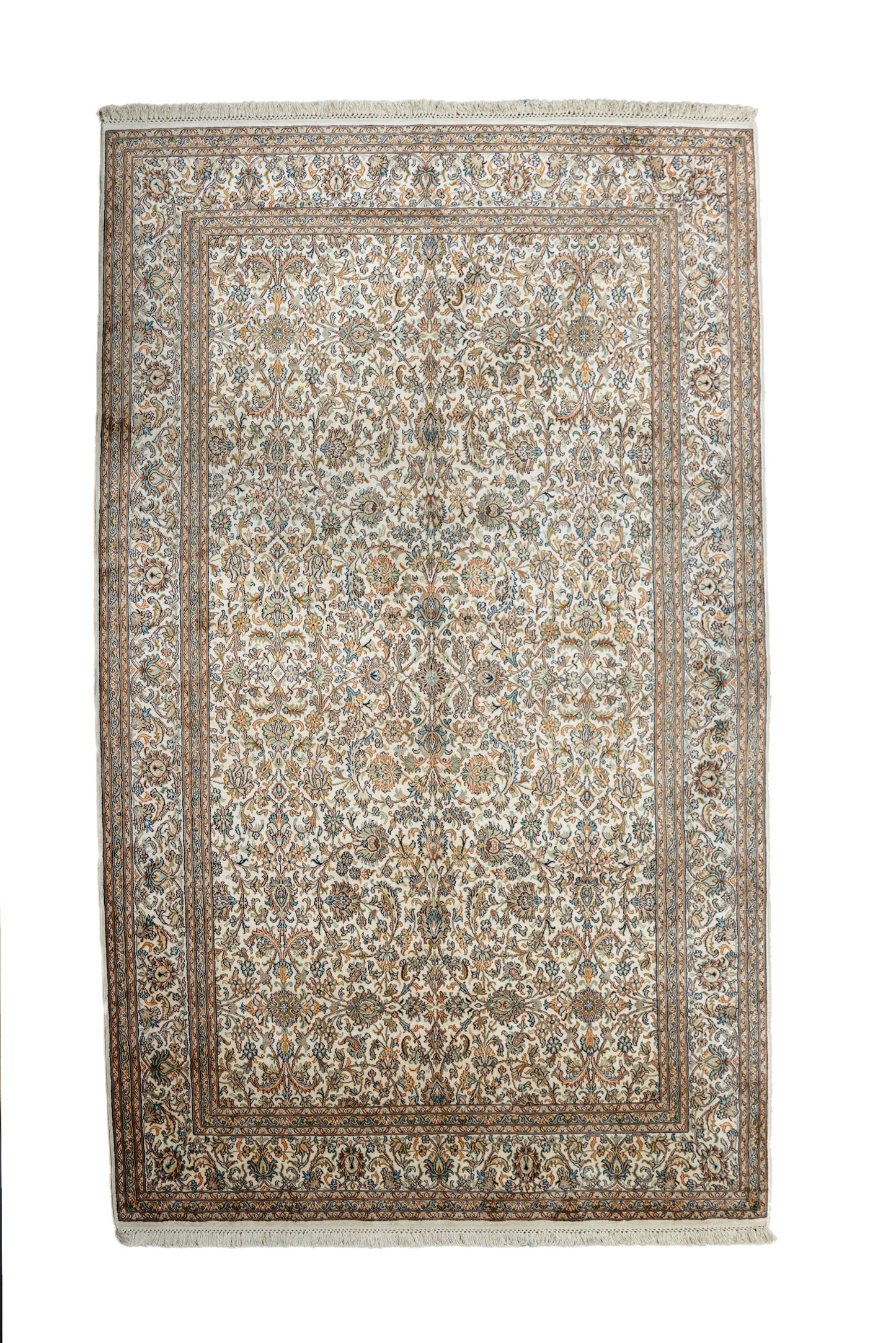 A.O. cream selyemszőnyeg, 183x271 cm