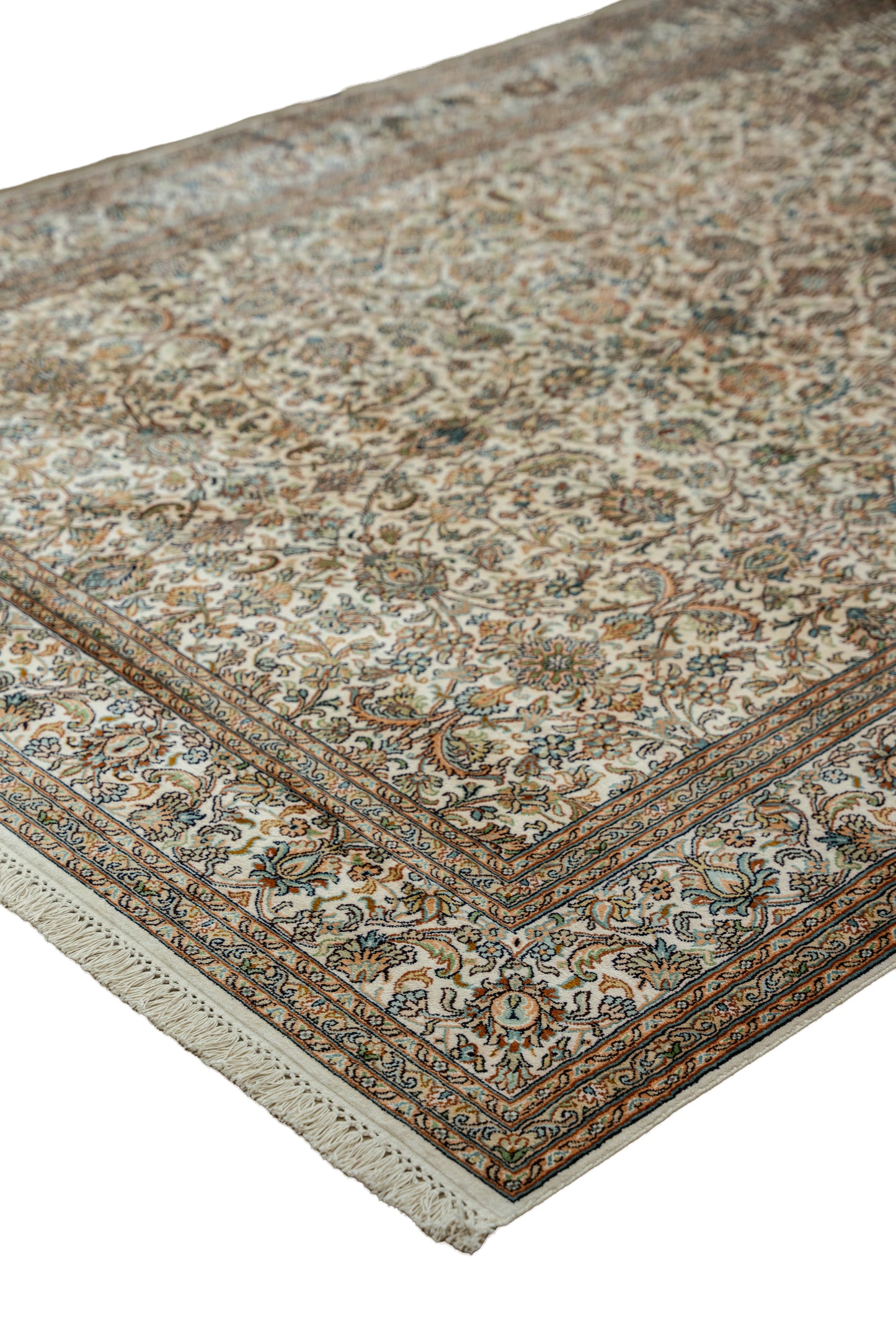 A.O. cream selyemszőnyeg, 183x271 cm