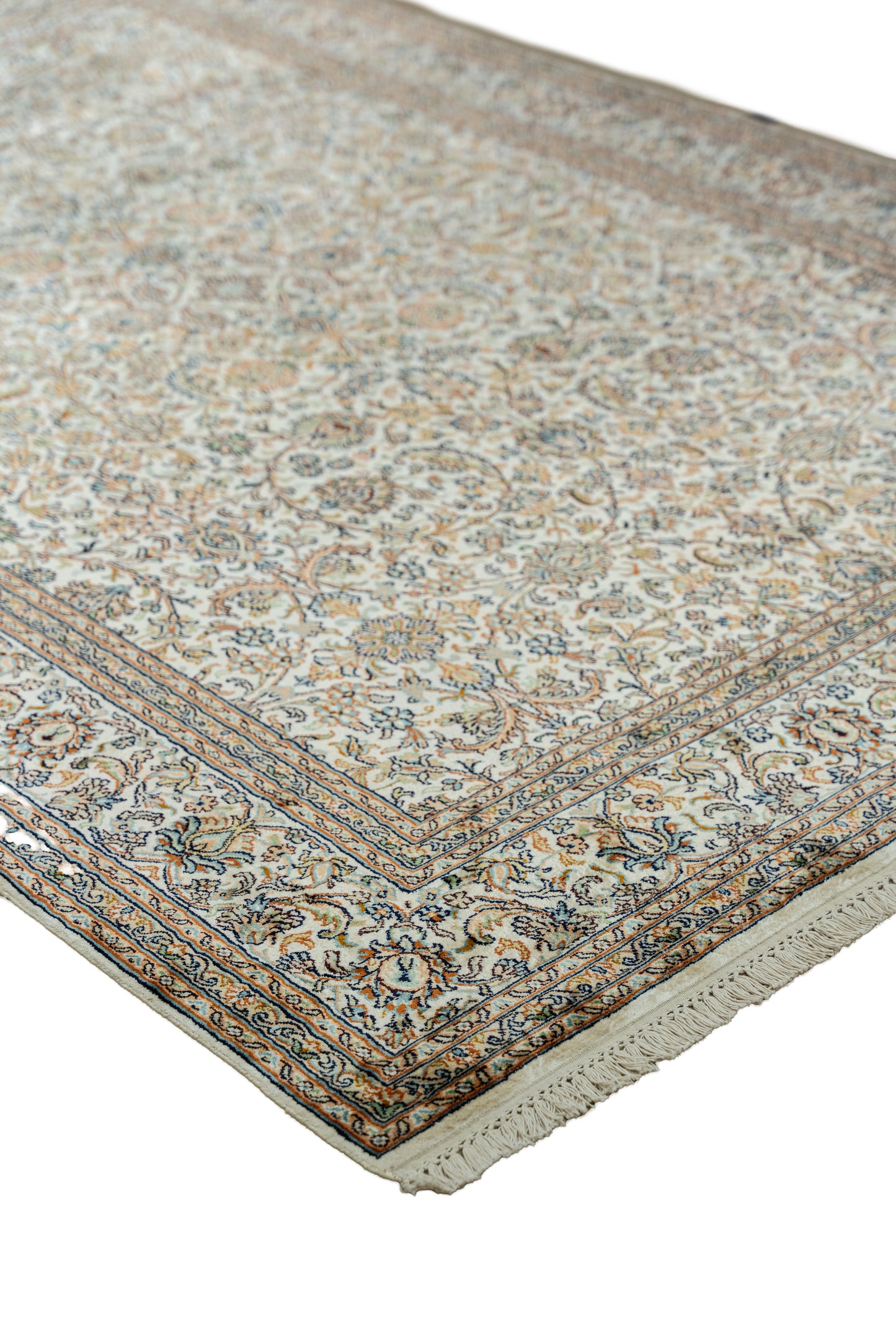 A.O. cream selyemszőnyeg, 183x271 cm