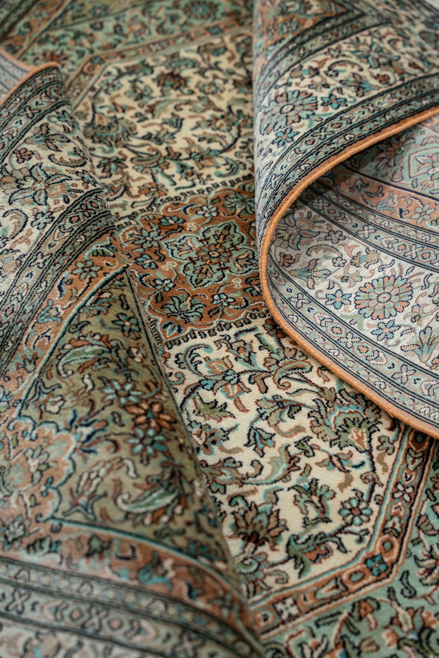 Kashan cream selyemszőnyeg, 124x185 cm