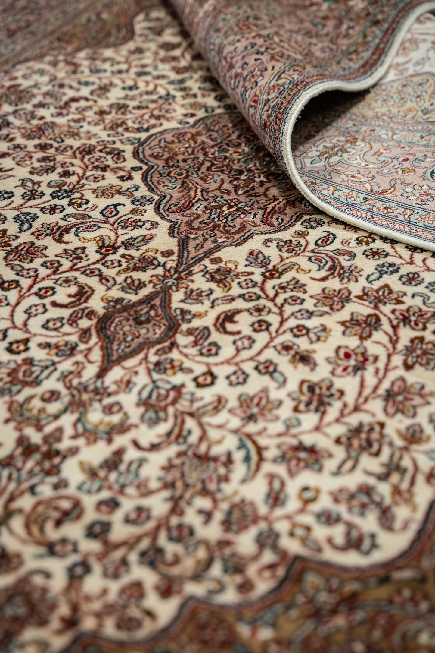 Kashan cream selyemszőnyeg, 123x196 cm