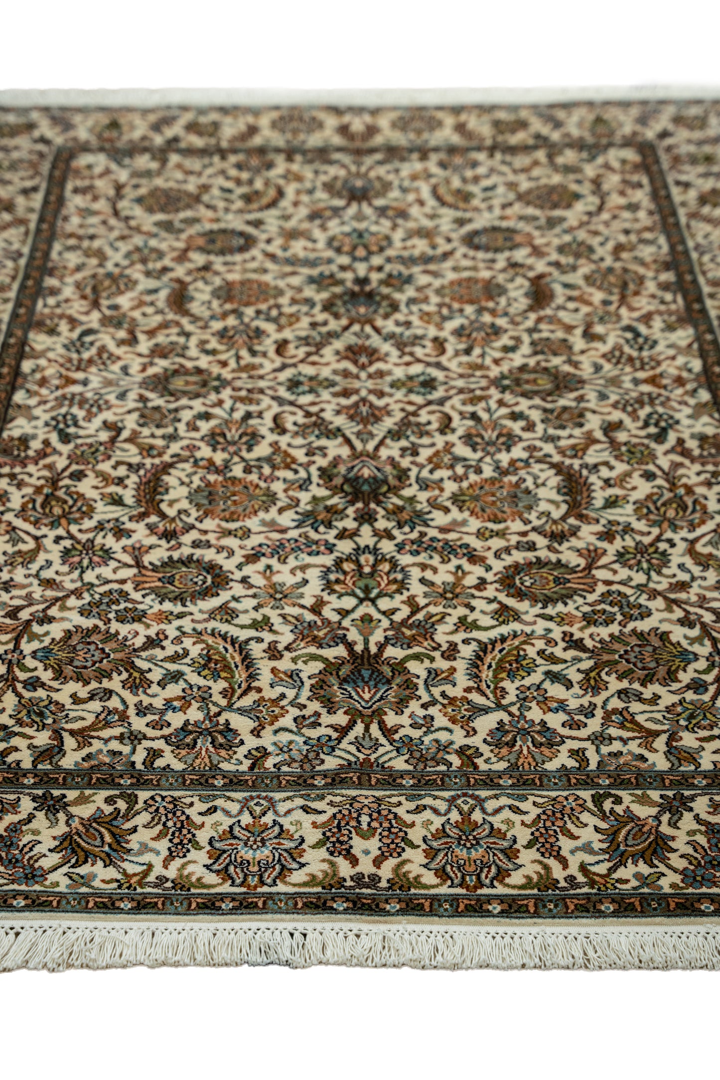 A.O. cream selyemszőnyeg, 126x188 cm