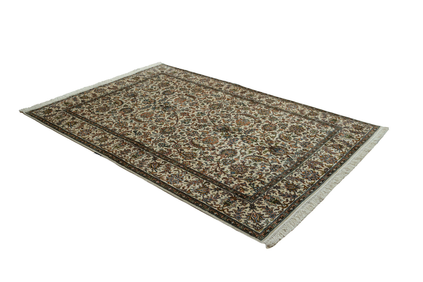 A.O. cream selyemszőnyeg, 126x188 cm