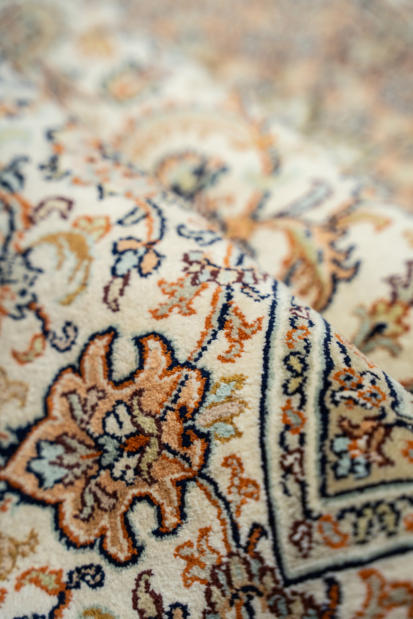 Kashan cream selyemszőnyeg, 164x257 cm