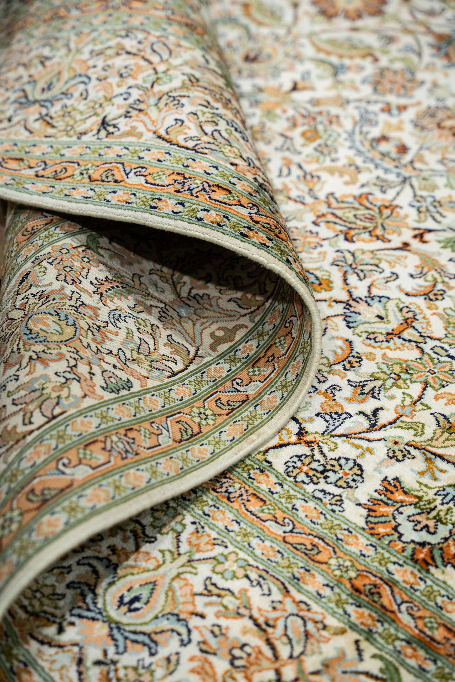 A.O. cream selyemszőnyeg, 185x283 cm