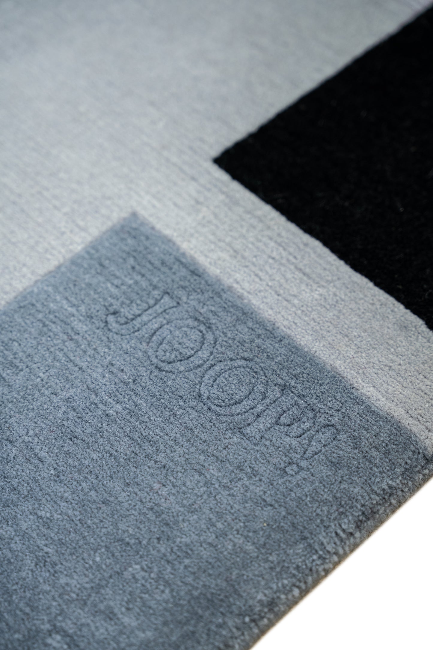 Joop! KORNFLOWER BORDER SILVER/170x240