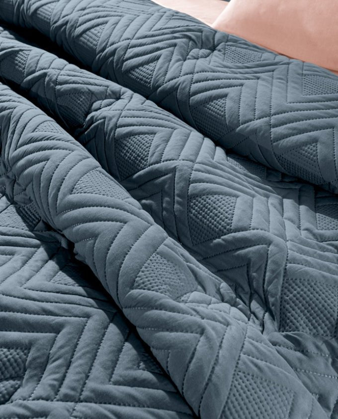 Guy Laroche Eden deep ágytakaró - Leguan Exclusive - Guy Laroche -