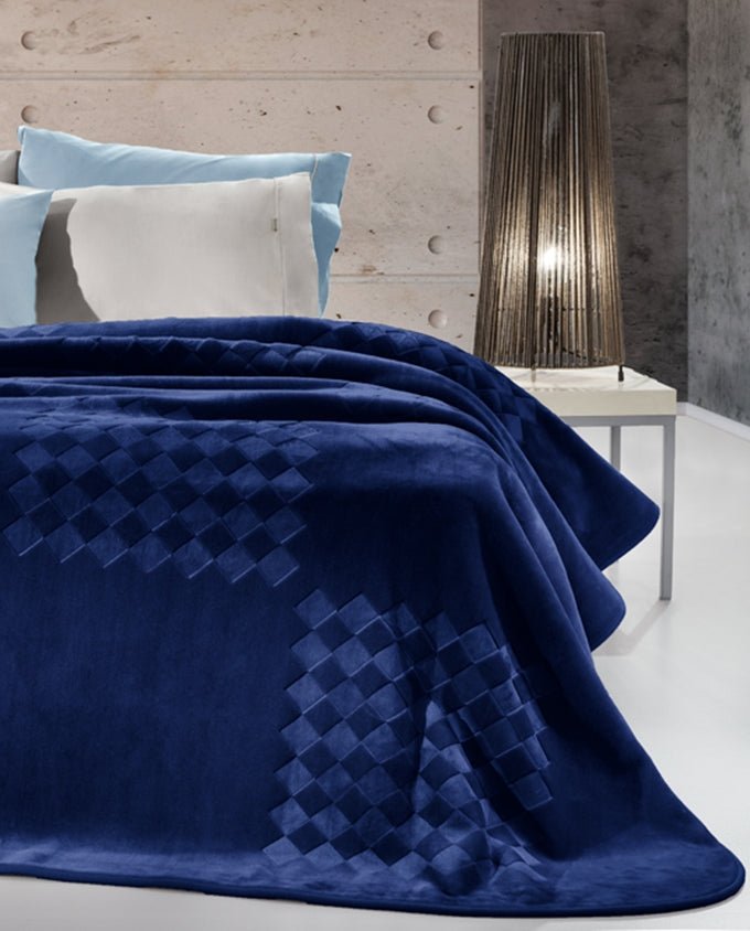 Guy Laroche Grand navy blue ágytakaró 220 x 240 cm - Leguan Exclusive - Guy Laroche -