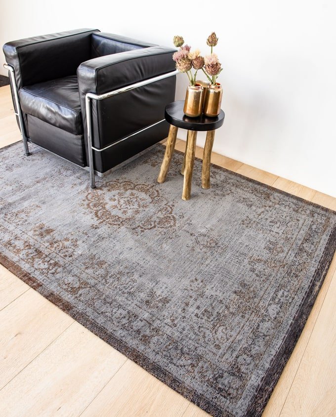 Louis De Poortere Medallion 8257 grey ebony vintage szőnyeg - Leguan Exclusive - Louis De Poortere - 80 x 150 cm