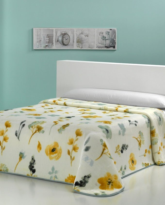 Mora Harmony H57/02 beige pléd jellegű ágytakaró 170 x 240 cm - Leguan Exclusive - Mora -