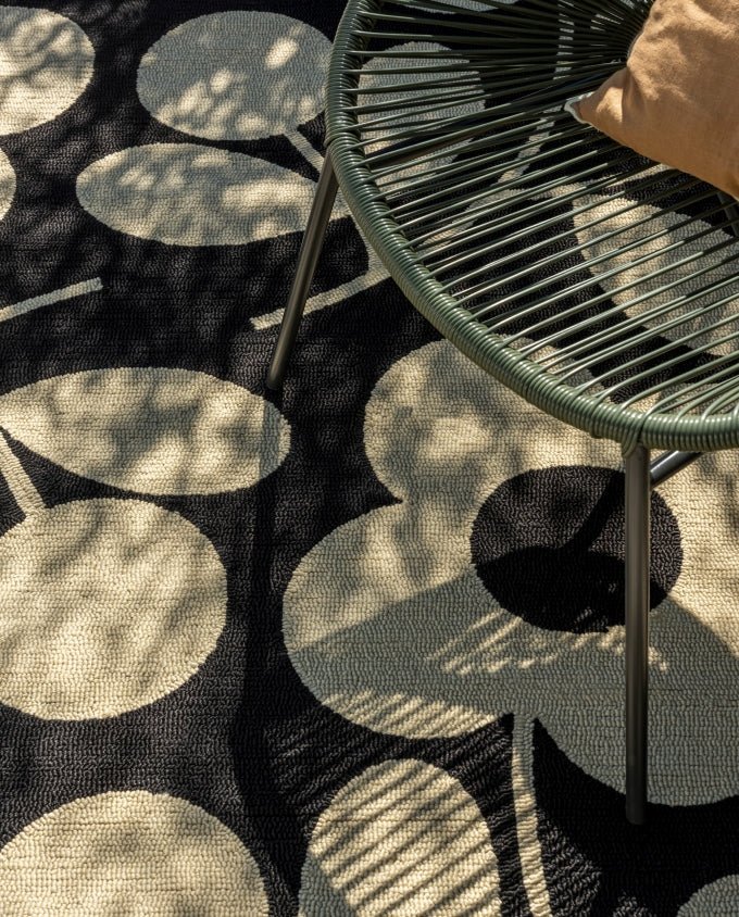 Orla Kiely Stem sprig monochrome 463905 kültéri szőnyeg - Leguan Exclusive - Orla Kiely - 250 x 350 cm