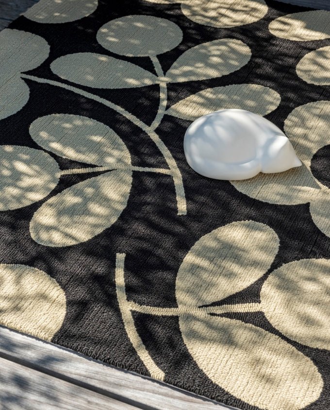 Orla Kiely Stem sprig monochrome 463905 kültéri szőnyeg - Leguan Exclusive - Orla Kiely - 250 x 350 cm