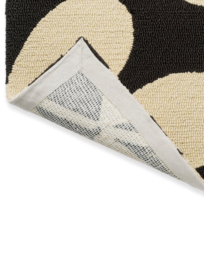 Orla Kiely Stem sprig monochrome 463905 kültéri szőnyeg - Leguan Exclusive - Orla Kiely - 250 x 350 cm