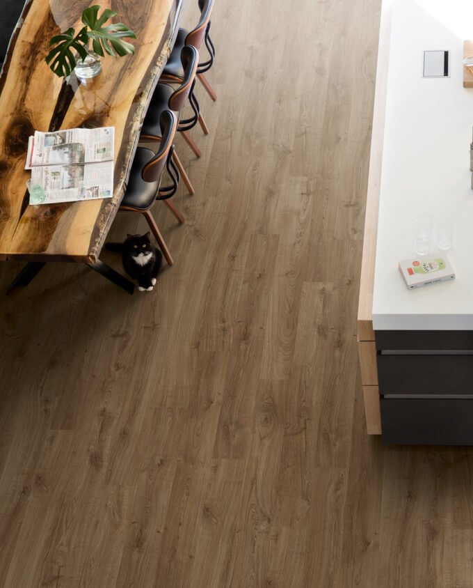 Quick - Step Eligna 3582 Newcastle - i tölgy, barna laminált padló - Leguan Exclusive - Quick Step -