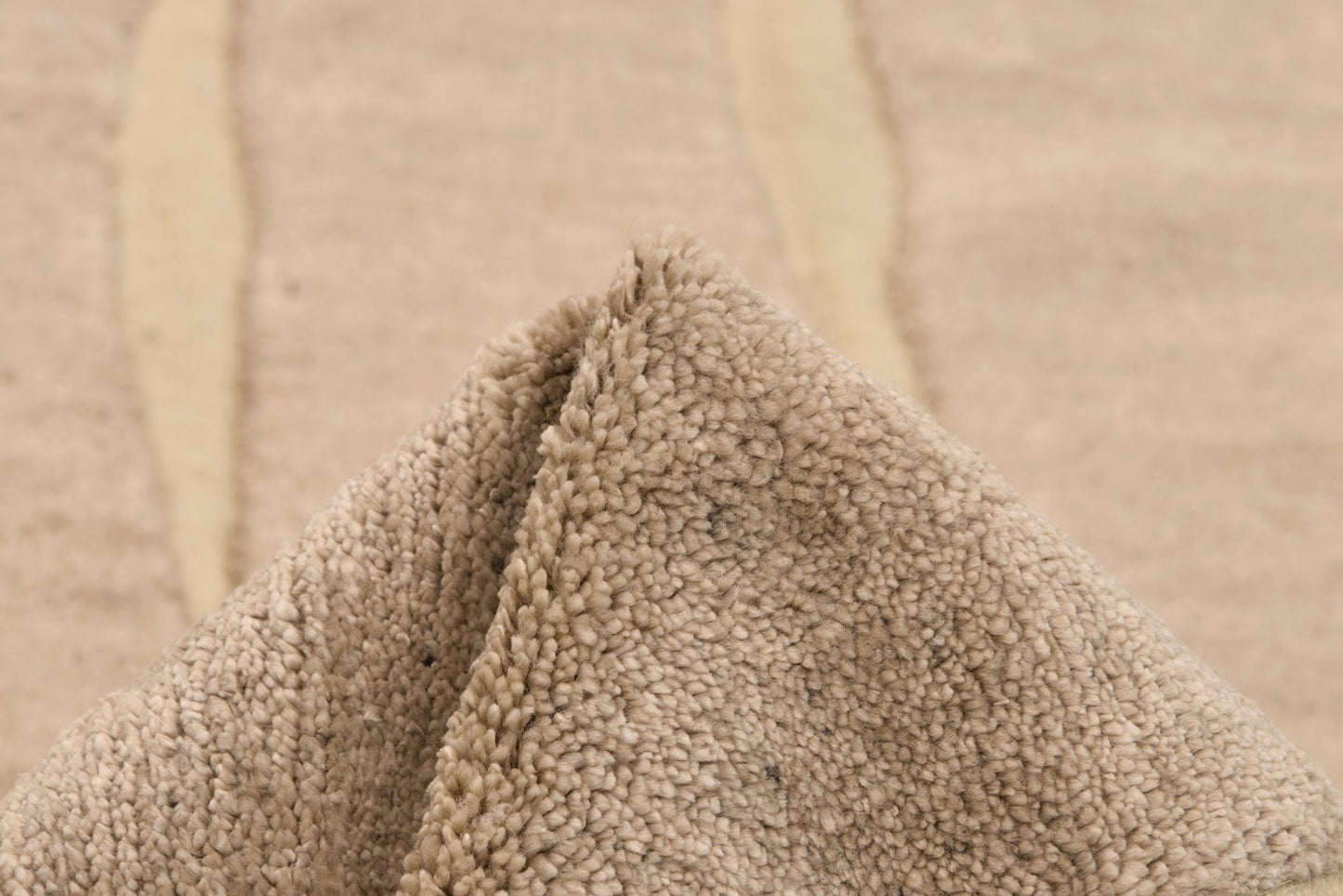 Rezas Landscape Stream Beige - Leguan Exclusive - Rezas - 60 x 90 cm