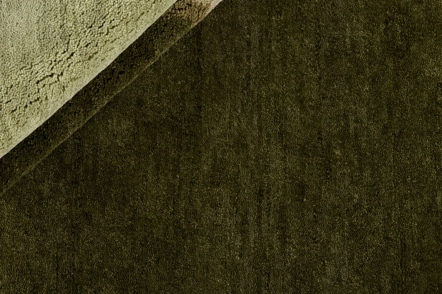 Rezas New Age Runway Green - Leguan Exclusive - Rezas - 60 x 90 cm