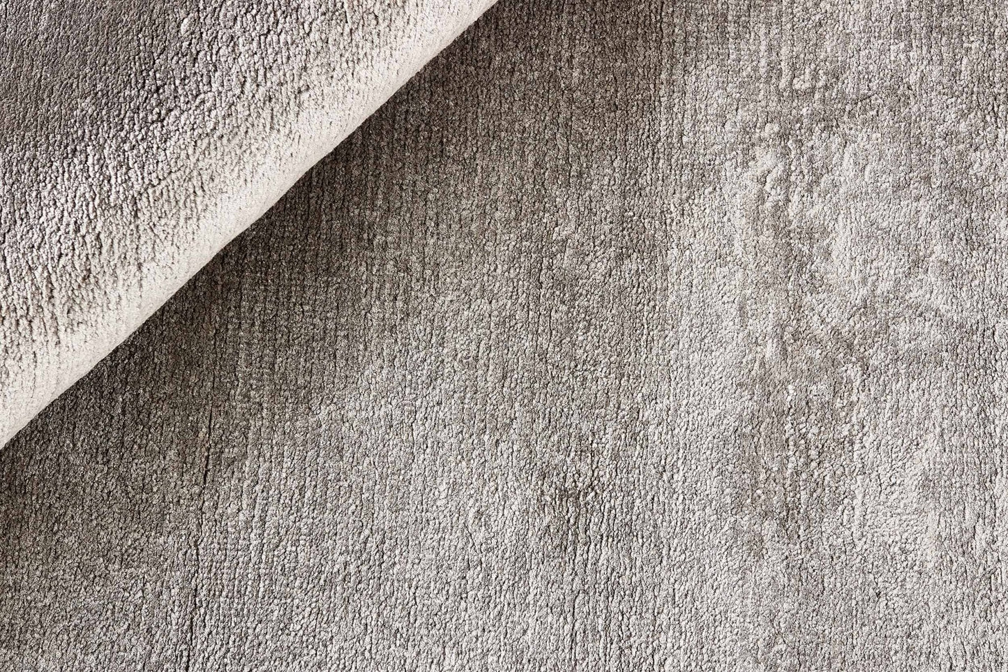 Rezas Northern Light Smoke - Leguan Exclusive - Rezas - 60 x 90 cm