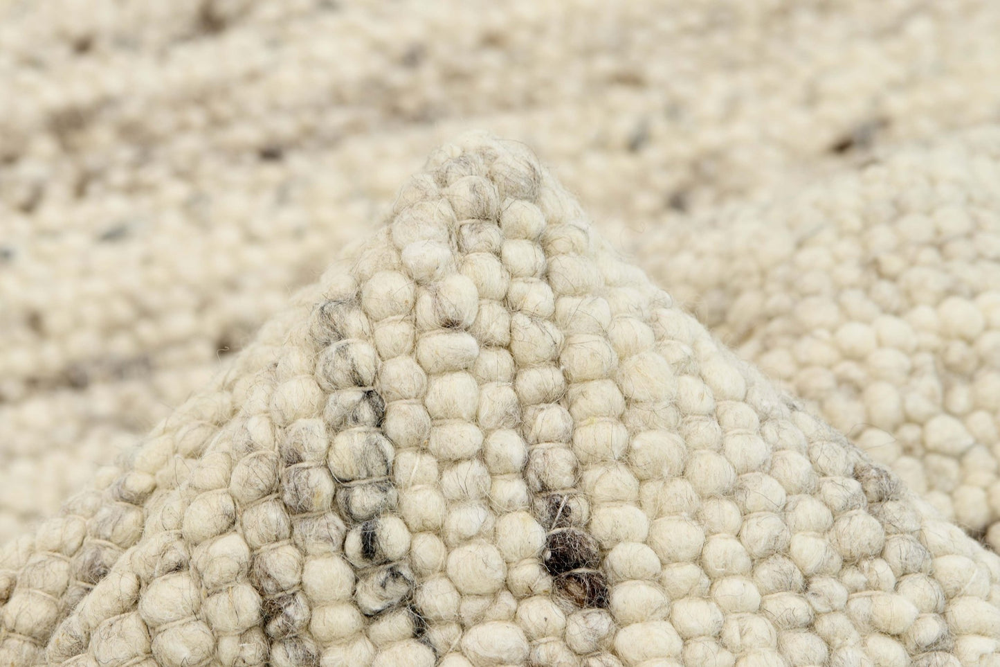 Rezas Stone Bézs - Leguan Exclusive - Rezas - 60 x 90 cm
