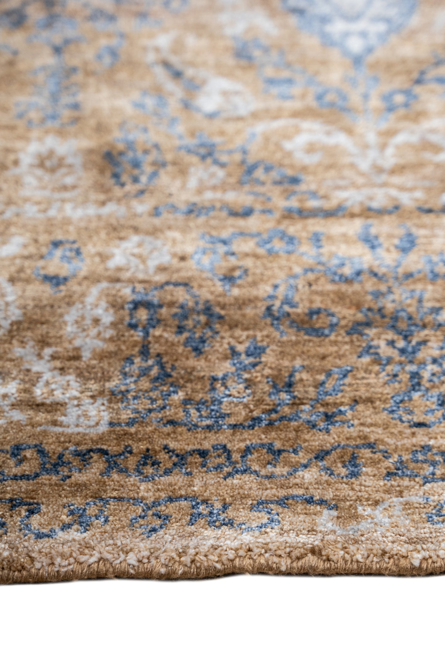 Queensland 4734 brown-blue