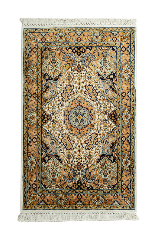 Kashan cream selyemszőnyeg, 59x95 cm