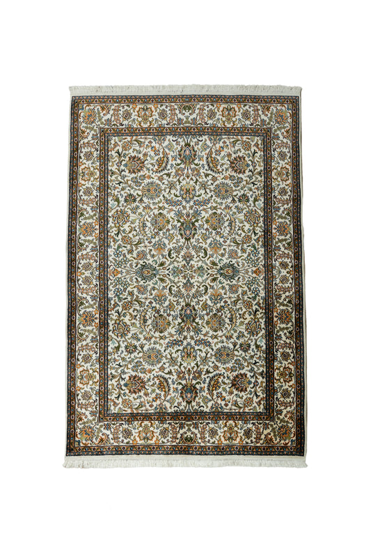 A.O. cream selyemszőnyeg, 186x278 cm