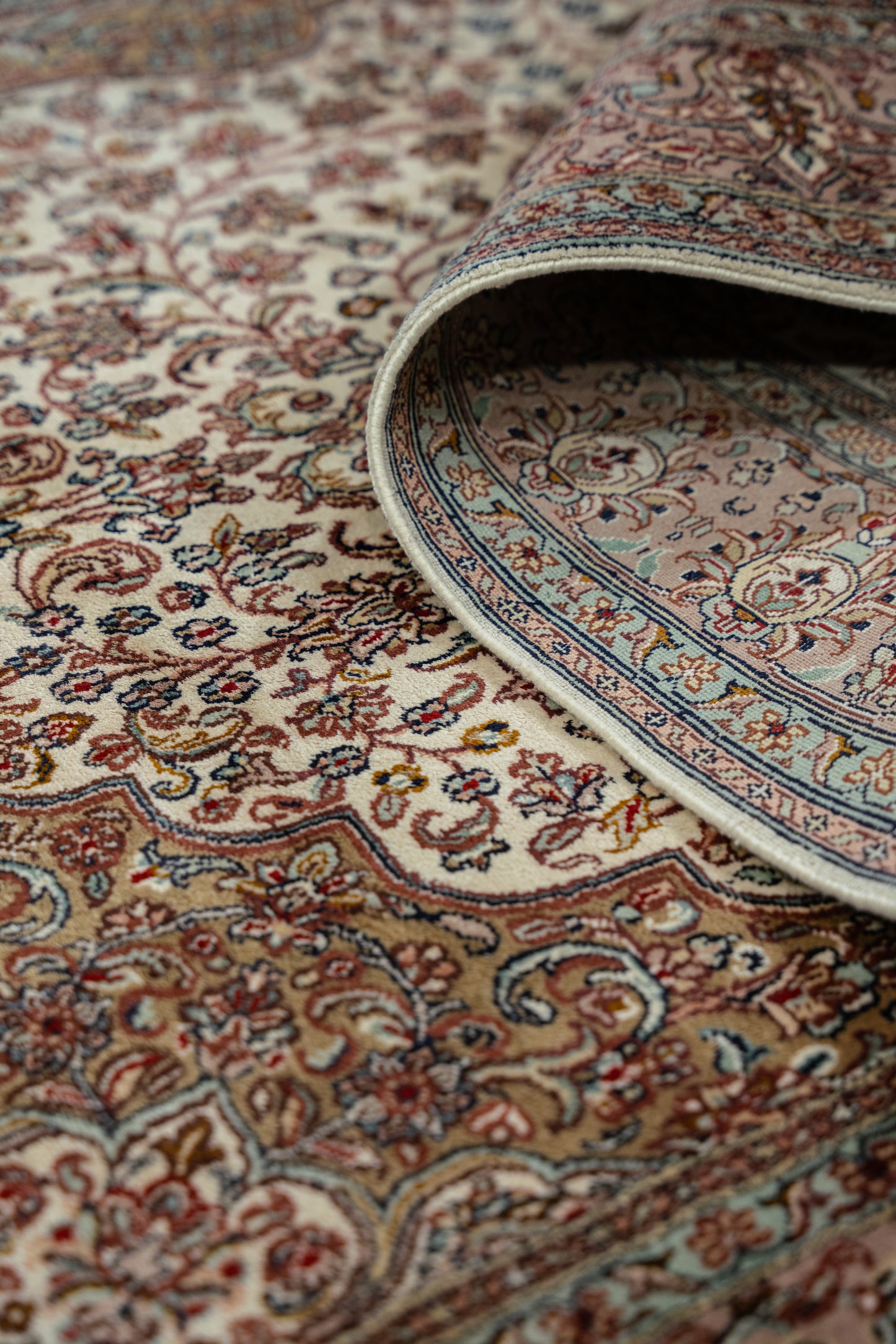 Kashan cream selyemszőnyeg, 123x196 cm