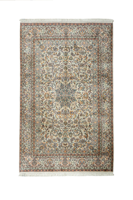Kashan cream selyemszőnyeg, 126x183 cm