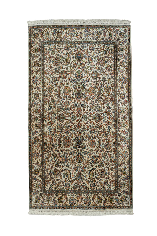 A.O. cream selyemszőnyeg, 126x188 cm