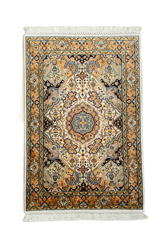 Kashan cream selyemszőnyeg, 61x93 cm