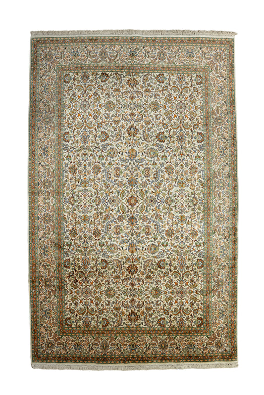 A.O. cream selyemszőnyeg, 185x283 cm