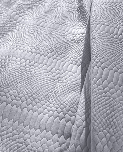 Guy Laroche Capsule silver 1+1 ágytakaró szett - Leguan Exclusive - Guy Laroche - 1 db 220x240 cm, 1 db 60x60 cm