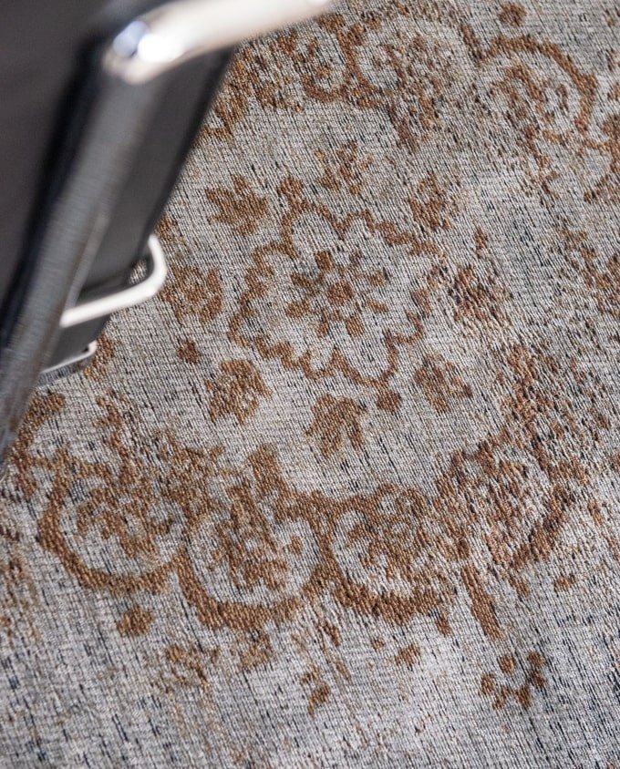 Louis De Poortere Medallion 8257 grey ebony vintage szőnyeg - Leguan Exclusive - Louis De Poortere - 80 x 150 cm
