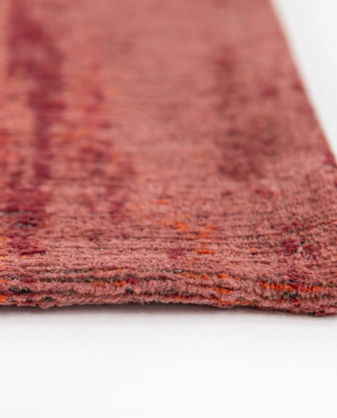 Louis De Poortere Monetti 9116 hibiscus red vintage szőnyeg - Leguan Exclusive - Louis De Poortere - 80 x 150 cm